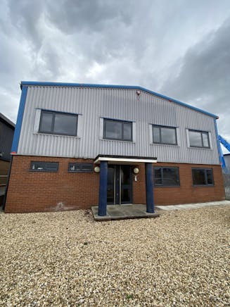 Blue Southern Office Building, Harbour Road Trading Estate, Bristol, Office To Let - 20230227 124443.jpg