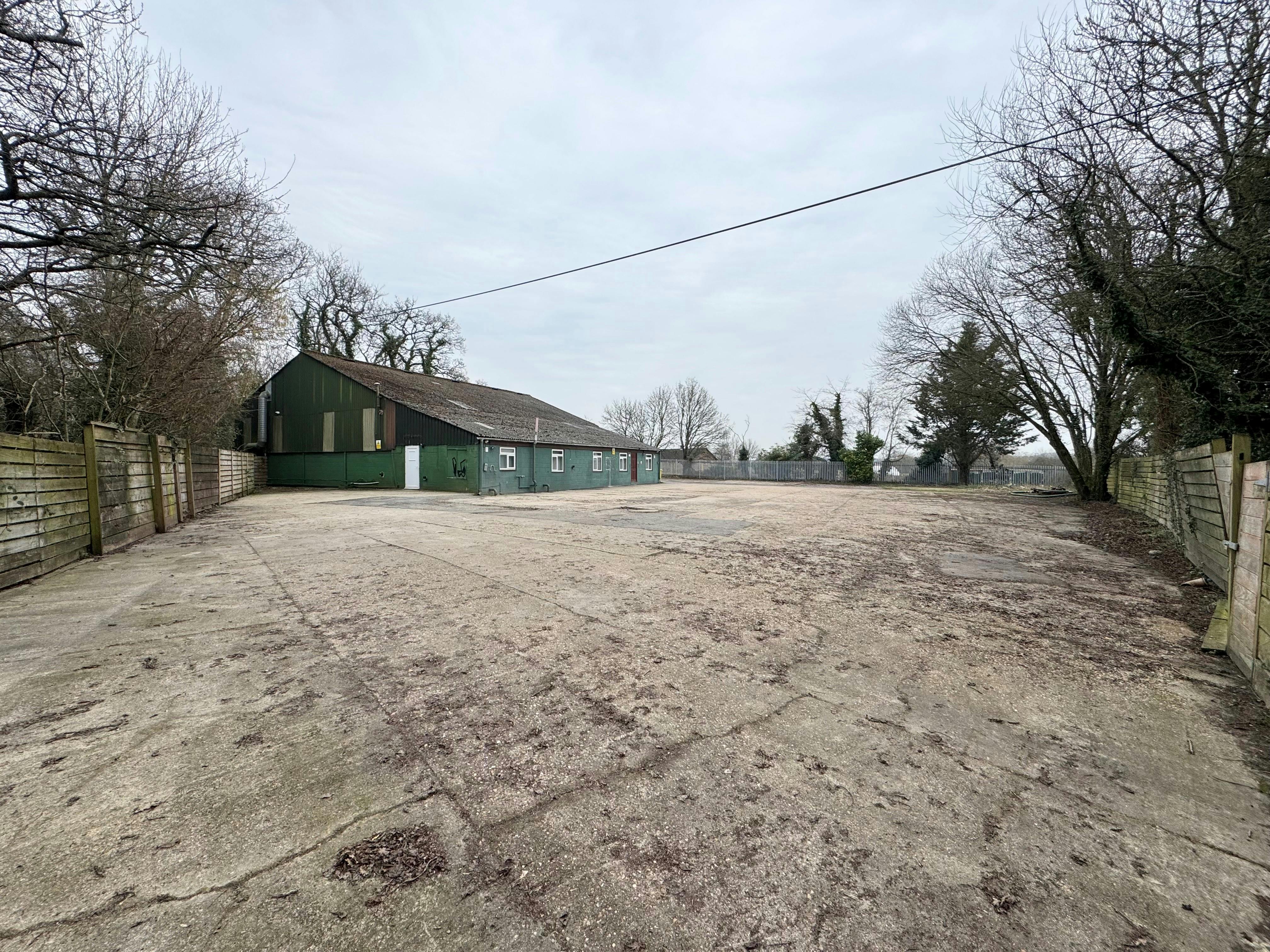 Industrial Unit in Winchester - photo 2