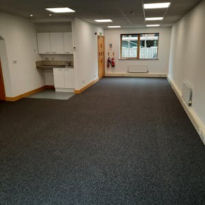 4 Wey Court, Guildford, Office To Let - 20250603_151218.jpg
