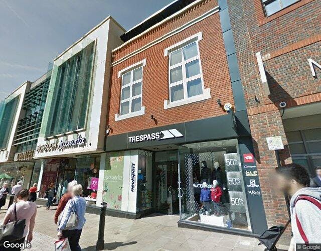 126 Peascod Street, Windsor, Retail To Let - Street View