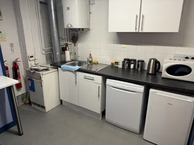 Unit 1, Vermont Place, Milton Keynes, Office / Industrial / Warehouse For Sale - Image 4