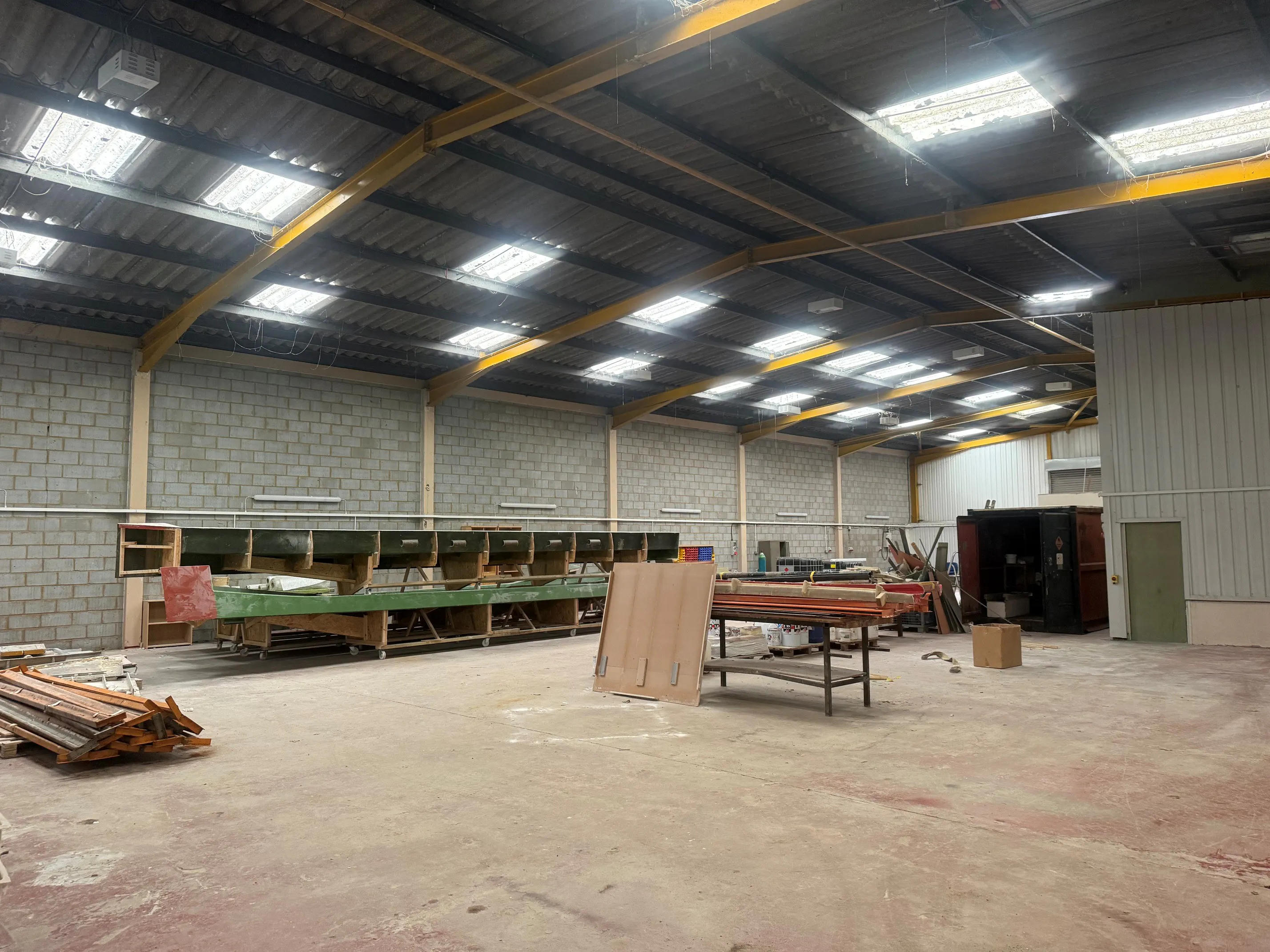 1 Falcon Park, Headquarters Road, West Wilts Trading Estate, Westbury, Industrial To Let - 7.jpg