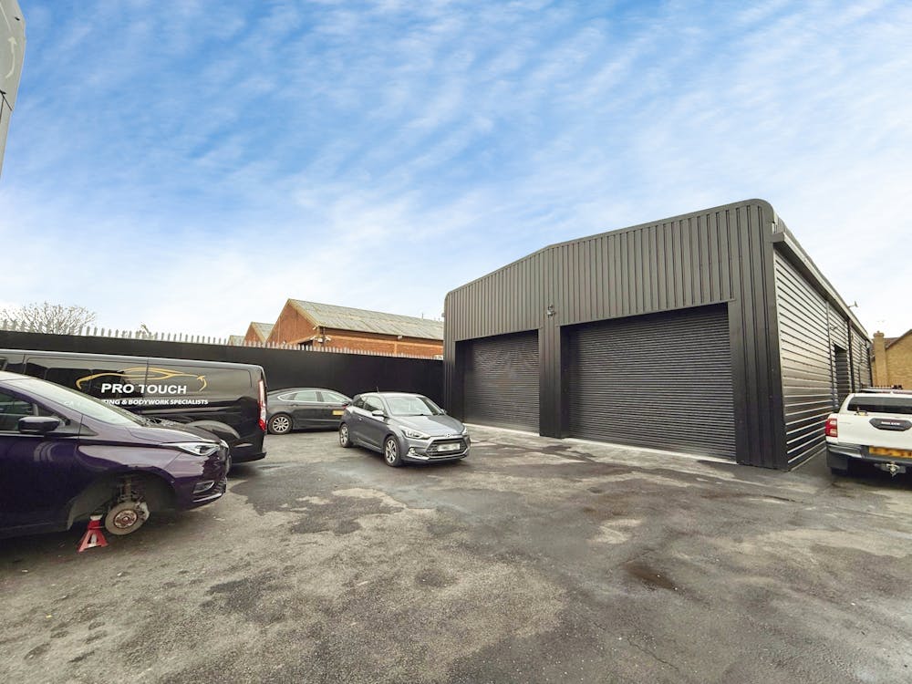 Walter House - f12fcccc-WhatsApp 20Image 202026-03-24 20at 2017.11.20 (1).jpeg