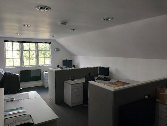 The Hall, Ascot, Offices / Other Lease Assignment - 20260325_162245.jpg
