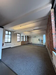 Cross York Street Studios, Cross York Street, Leeds, Office To Let - 8x.jpg