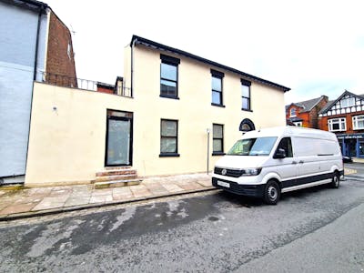 6-8 Shaw Road, Stockport, Leisure To Let - 20240425_124710.jpg