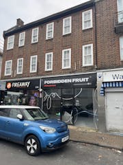 2 New Parade, Ashford, Retail To Let - IMG_6054.JPEG