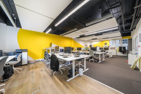 3 Bath Place, London, Office To Let - 131219186859c945f0f9e.jpg