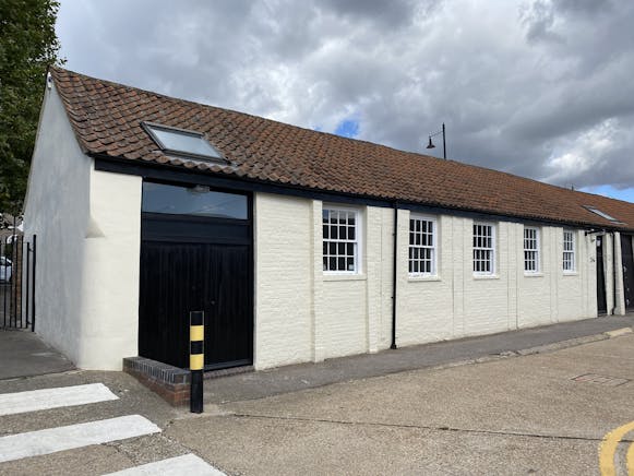 Unit 5/6 Bourne Industrial Park, Crayford, Industrial To Let - 20240911_121624053_iOS.jpg