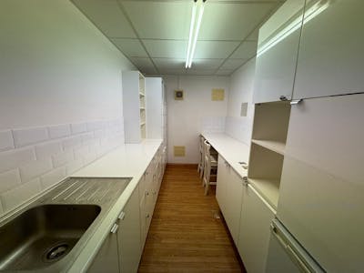 1 Anson Close, South Woodham Ferrers, Retail To Let - WhatsApp Image 2025-12-22 at 12.46.21 (3).jpeg