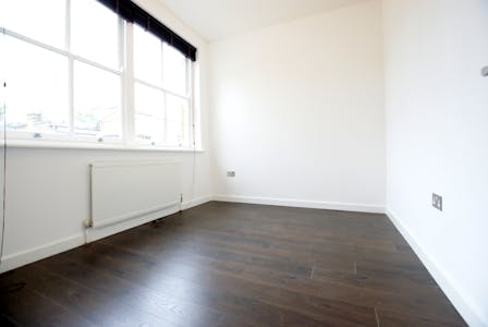 28 Woodseer Street, London, Residential To Let - second bedroom.JPG