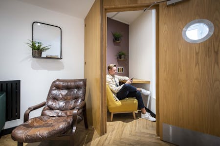 Runway East, Soho, 66 Old Compton Street, London, Office / Serviced Office To Let - Phone booth.jpg