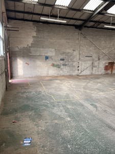 9-10 Westfield Industrial Estate, Gosport, Industrial / Warehouse To Let - IMG_4357.jpg