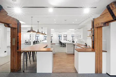 1 York Place, Leeds, Office To Let - DSC03752.jpg