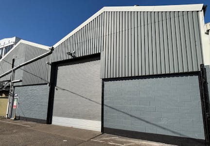 Unit 32B, Romford, Industrial / Warehouse To Let - Frontage 3.jpg