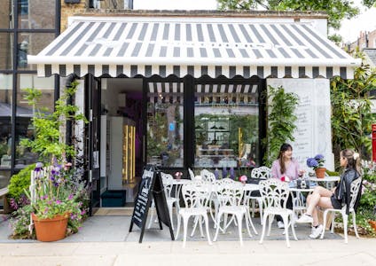 14-15 Eccleston Yard, London, Retail To Let - 1415 Eccleston Yards.jpg