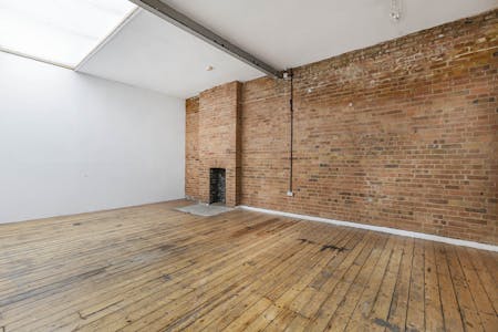 18 Belsham Street, London, Office / Showroom To Let - 29_8045.jpg