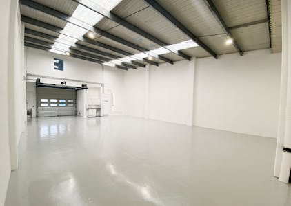 Unit C2, Brooklands Close, Sunbury-On-Thames, Industrial/Logistics / Trade Counter / Warehouse / Industrial / Warehouse To Let - Brooklands Close Unit C2 internal RT MR.jpg