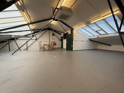 3a Russell Court, Wickford, Industrial/Logistics To Let - WhatsApp Image 20250306 at 094454_27426f0f.jpg