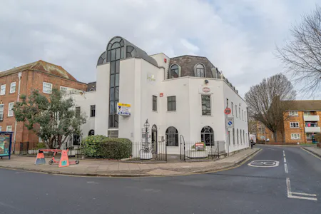 Lower Ground Floor Suite, The Old Treasury, Southsea, D1 (Non Residential Institutions) / D2 (Assembly and Leisure) / Leisure / Other To Let - DSC01699.jpg