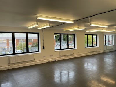 Unit 4, Brick Knoll Park, St Albans, Industrial/Logistics To Let - IMG_3797.jpeg