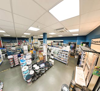 Unit 9, Fishers Industrial Estate, Watford, Industrial / Trade Counter / Urban Logistics To Let - 9 Fishers Industrial Estate Wiggenhall Road Watford WD18 0FN  trade counter 3.jpg