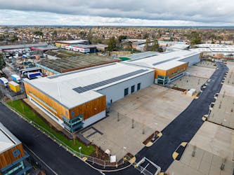 Hurricane Urban Hub, Headley Road East, Reading, Industrial To Let - drone_day_0014.jpg - More details and enquiries about this property