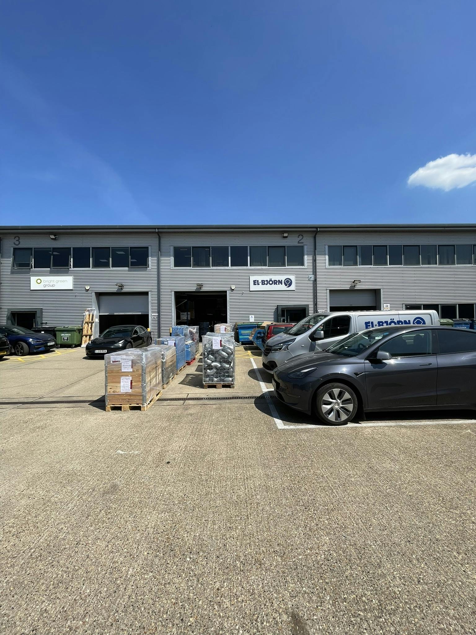 Unit 2, Oyster Park, Chertsey Road, Byfleet, Warehouse & Industrial To Let - IMG_0586.JPEG