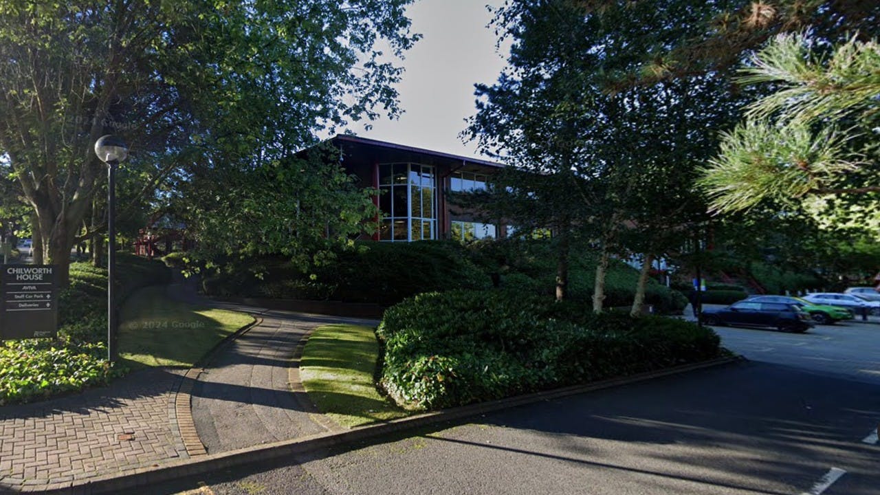 Office in Eastleigh - photo 2