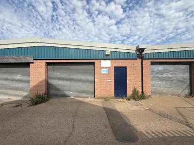 Unit 8 Priory Industrial Estate, Southend-on-Sea, Industrial / Workshops To Let - Unit 8