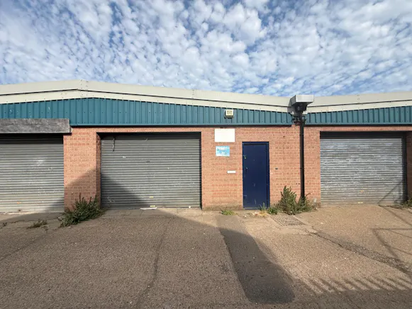 Unit 8 Priory Industrial Estate, Southend-on-Sea, Industrial To Let - Unit 8