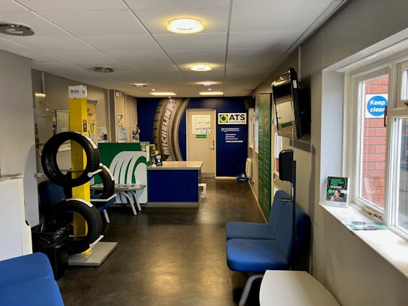 London Road, East Grinstead, Industrial / Retail For Sale - 8.jpg London Road, East Grinstead, Industrial / Retail For Sale - 8.jpg