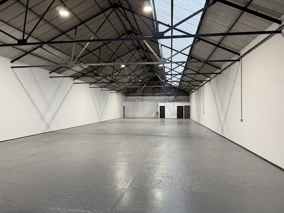 Unit 2, Droitwich Enterprise Hub, George Baylis Road, Droitwich Spa To Let - 20251223_124742601_iOS (1).jpg