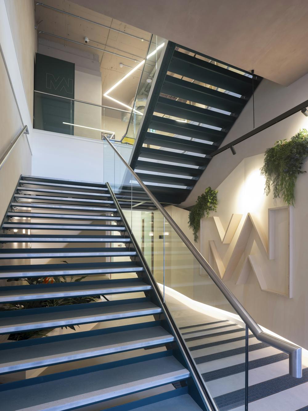 Magwrx, 249 Sauchiehall Street - 7454-096©McAteer.jpg