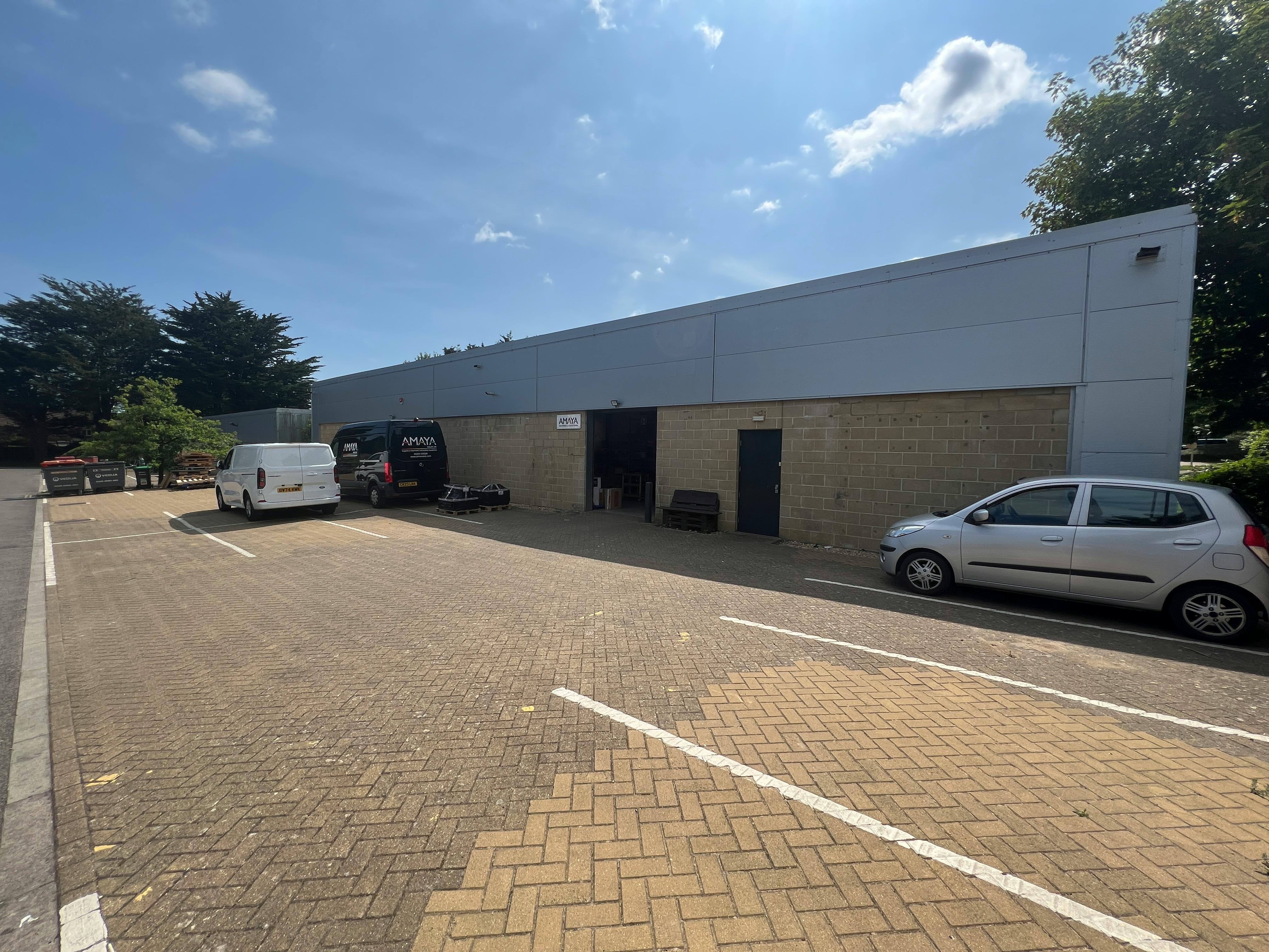 Industrial Unit in Havant - photo 3