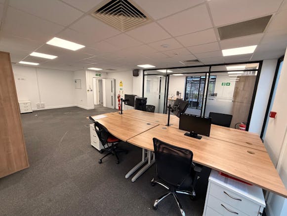 Ground Floor, Cohav House, Southend-on-Sea, Office To Let - IMG20251119WA0034.jpg