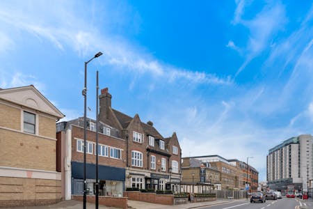 281 Ballards Lane, London, Retail To Let - DSC03461.jpg