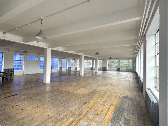 The Vale Studios, 231 The Vale, London, Industrial/Logistics / Office To Let - C2792C71D08B48F984F716C5F3B444F9.jpeg