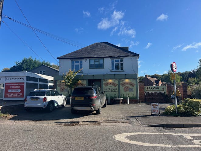 Offices at Southlea House, Henley-on-Thames, Office To Let - Southlea House office front elevation