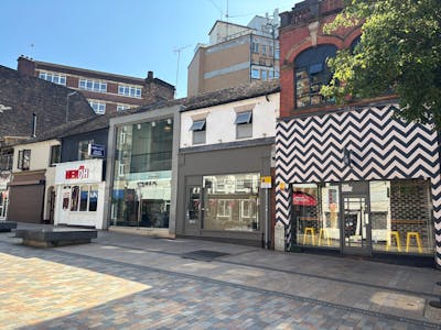 29 Piccadilly, Stoke-on-Trent, Retail To Let / For Sale - IMG_2144.JPG