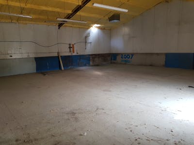 Unit 23 Hodore Farm Business Complex, Parrock Lane, Upper Hartfield, Industrial To Let - 2506 to rear right.jpg