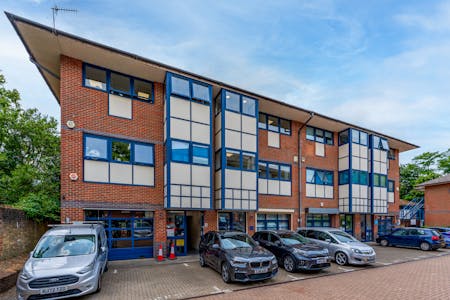 SF Unit 2 Viceroy House, Southampton, Business Park / Office To Let - Mountbatten Business Centre JPG57.jpg