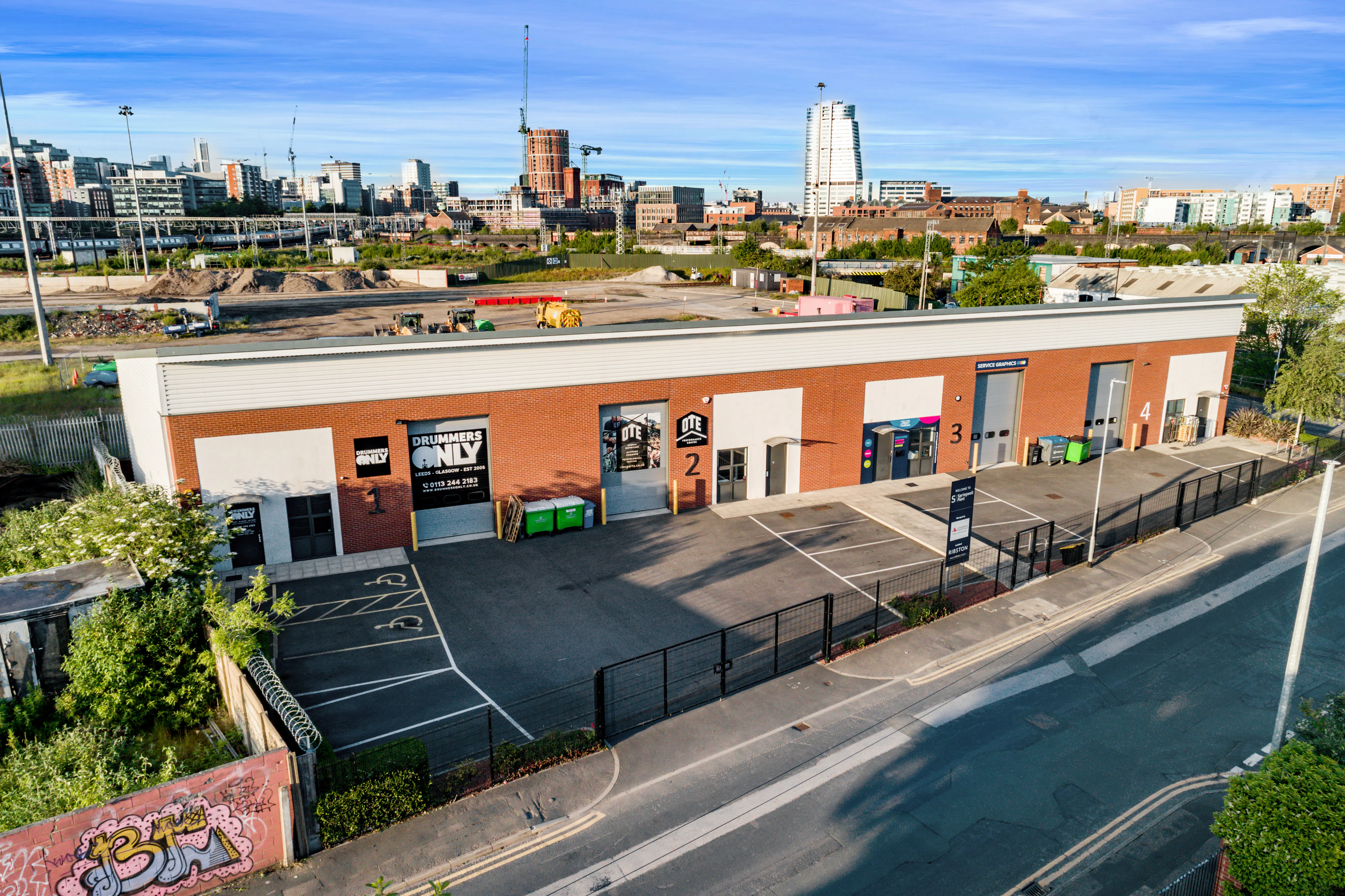 Unit 3 Springwell Point, Leeds, West Yorkshire, LS12 1AF