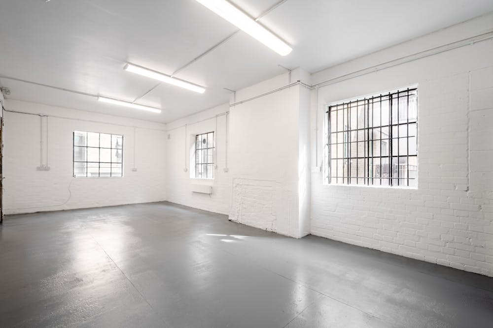 Unit G Taylor's Yard, 160 - 170 Brick Lane - Brick Lane 160G NEW - Low Res 4.jpg