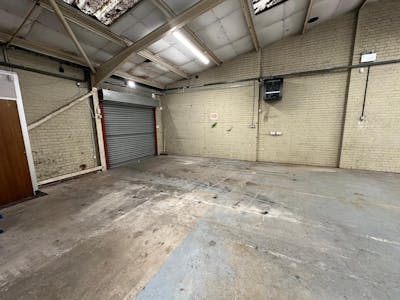 Unit 2, Rear of 179 Stratford Road, Solihull, Trade Counter / Warehouse To Let - Photo 07-04-2026, 09 24 10 (4).jpg