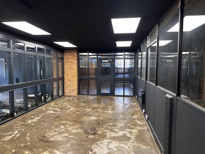 Lakeside Business Centre, Birmingham, Industrial / Leisure / Warehouse To Let - p4.jpg