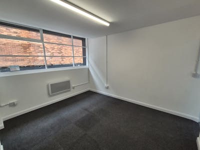 Brighton Road, Stockport, Industrial/Logistics To Let - 20260324_120201.jpg