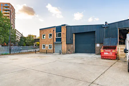 Unit 1A St Marks Industrial Estate, Silvertown, Industrial / Warehouse To Let - DSC02396.jpg