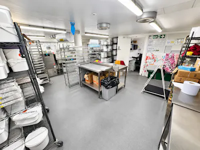 190 Camden High Street, London, Class E Retail / Leisure To Let - Industrial Kitchen Prep Room.png
