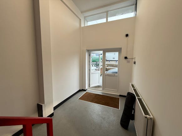 11 Totman Crescent, Rayleigh, Industrial / Office To Let - WhatsApp Image 2026-01-06 at 13.51.10 (1).jpeg